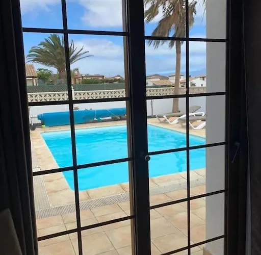 Willa Stunning Amanecer Corralejo